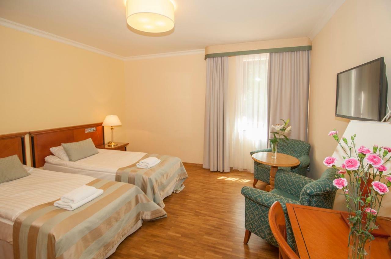 Hotel Mir-Jan Spa Lądek-Zdrój Exterior foto